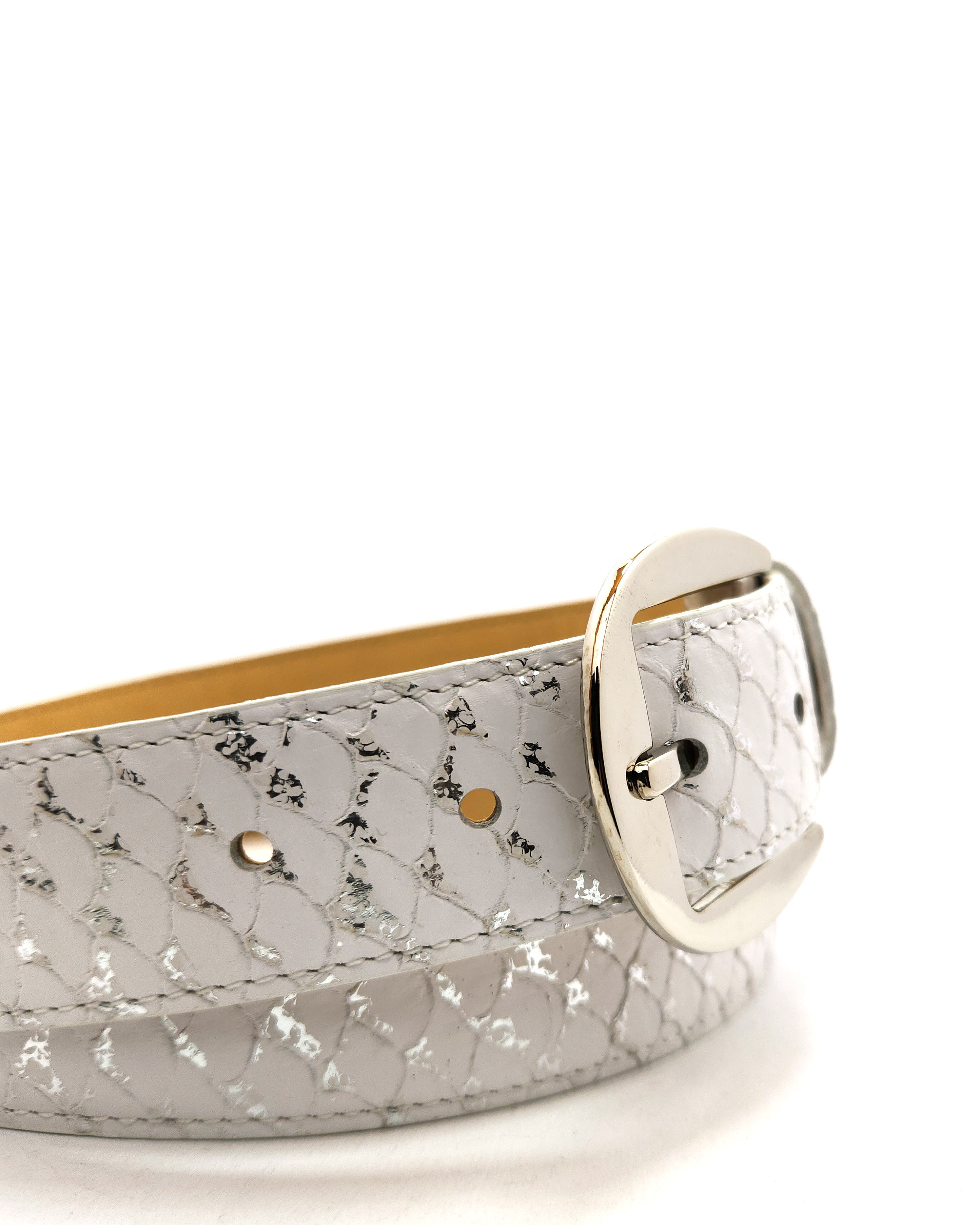 Antonella Scales Plata