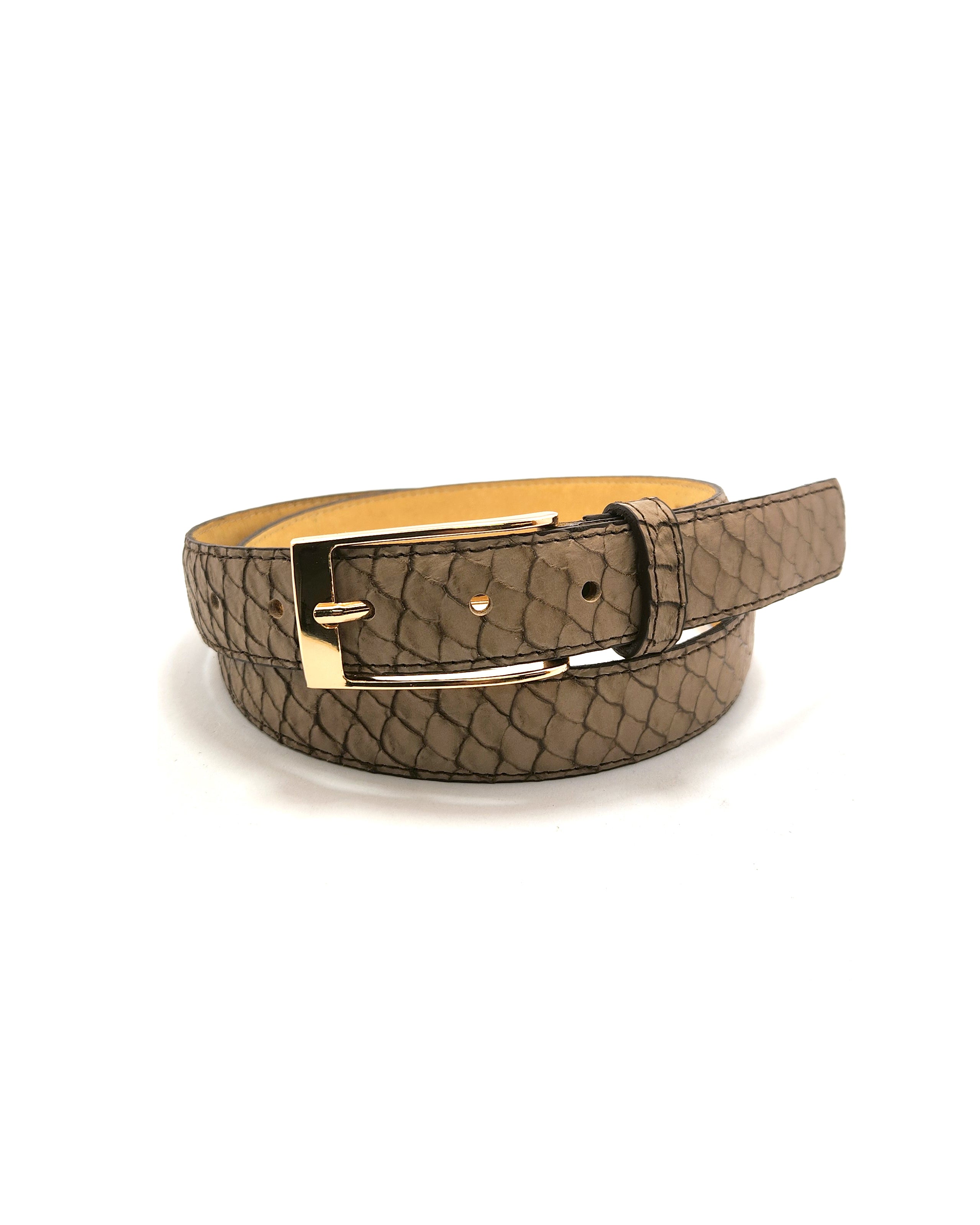 Angelika Scales Café Pastel